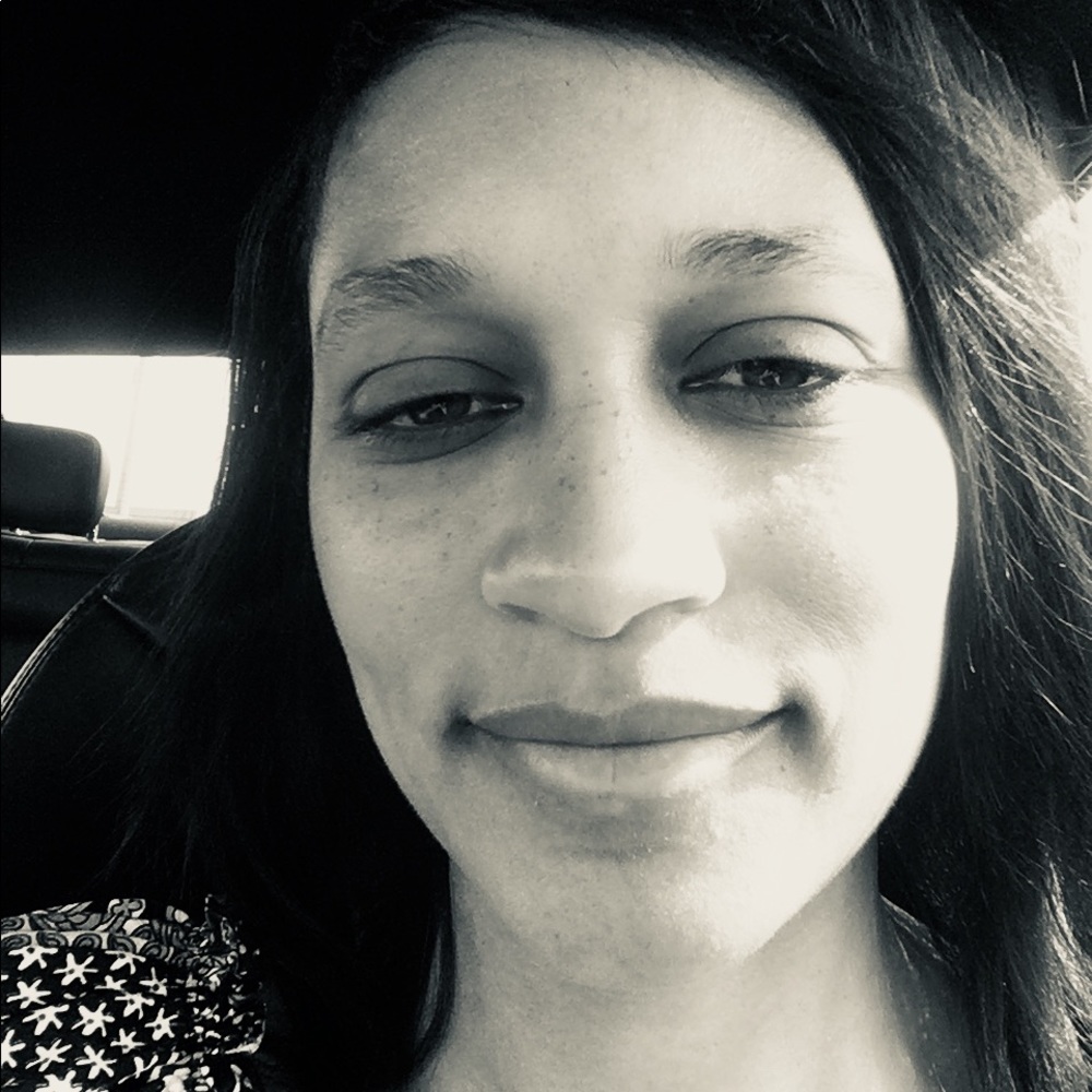 Meet your Posher, Tova